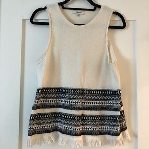 Great condition - women’s Madewell sweater tank in cream & black pattern